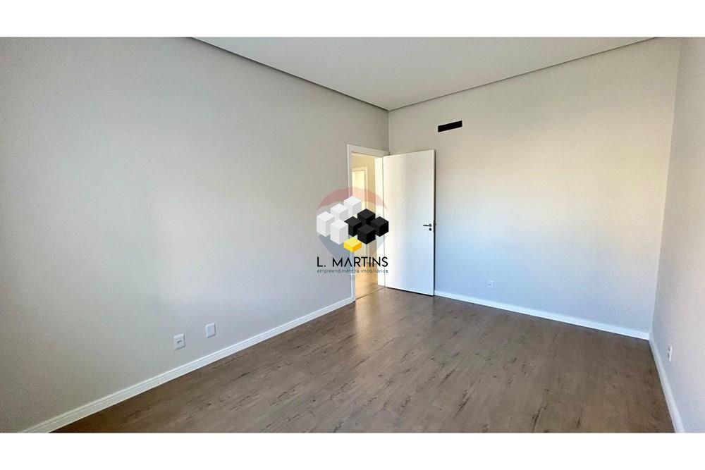 Casa, 3 quartos, 234 m² - Foto 32