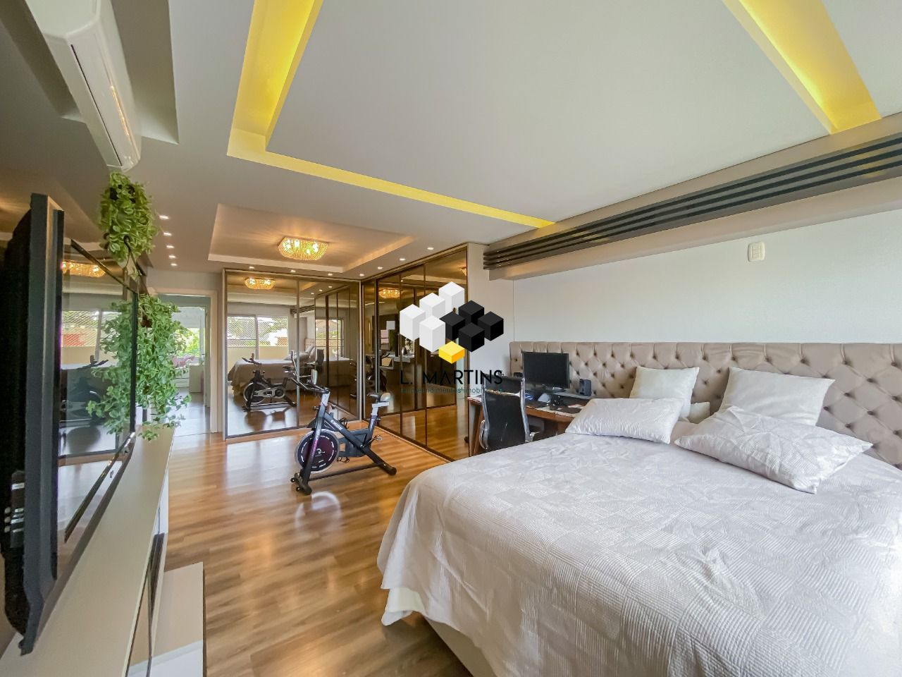 Casa à venda com 4 quartos, 352m² - Foto 27