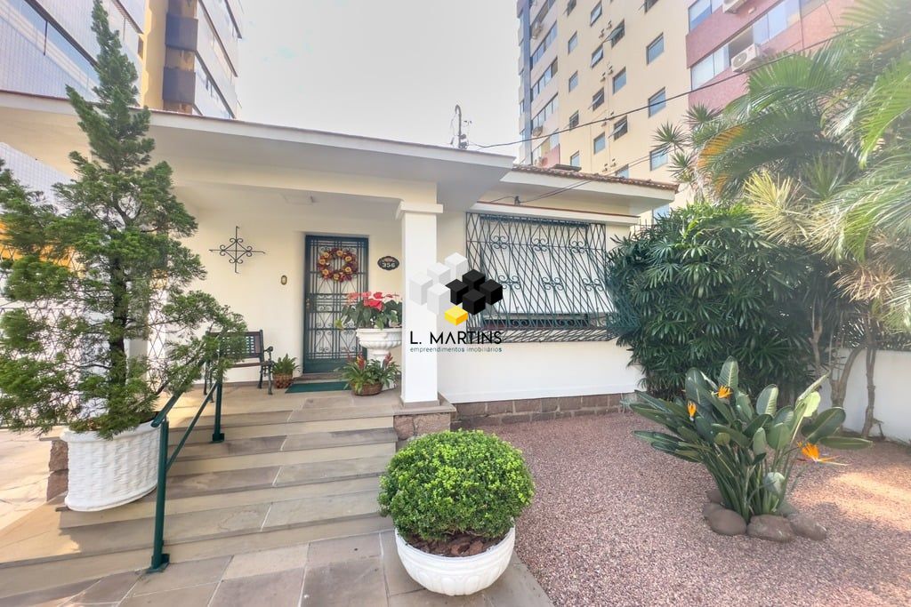 Casa à venda  no Petrópolis - Porto Alegre, RS. Imóveis