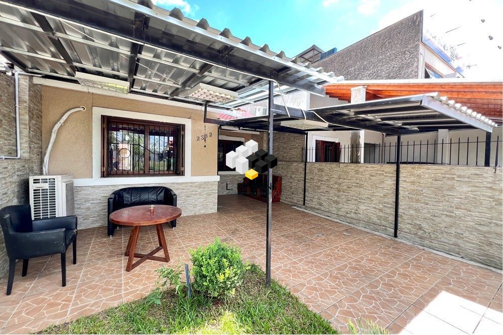 Casa à venda com 2 quartos, 56m² - Foto 12