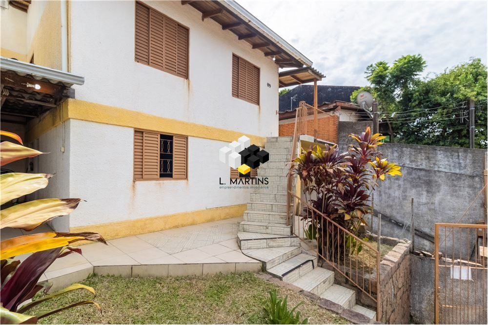 Casa à venda  no Partenon - Porto Alegre, RS. Imóveis