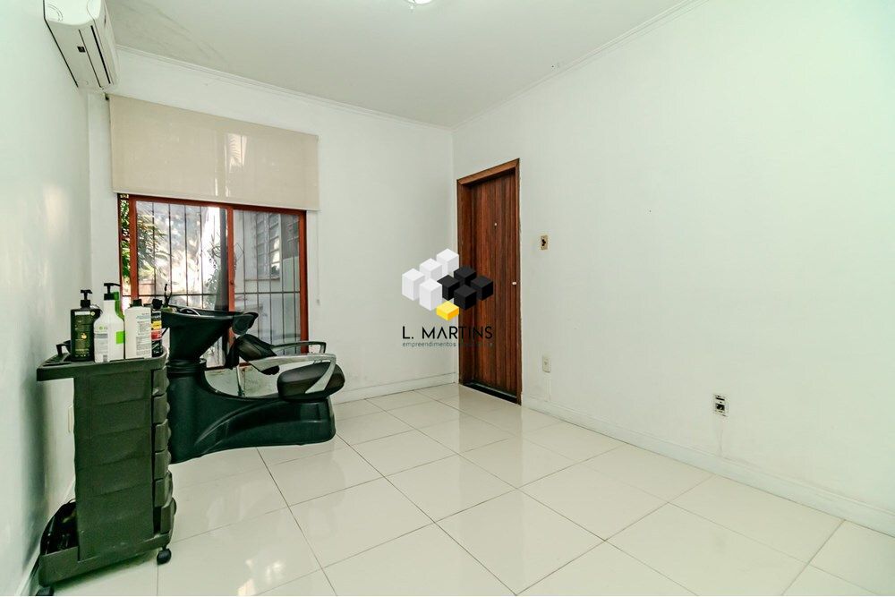 img163923047