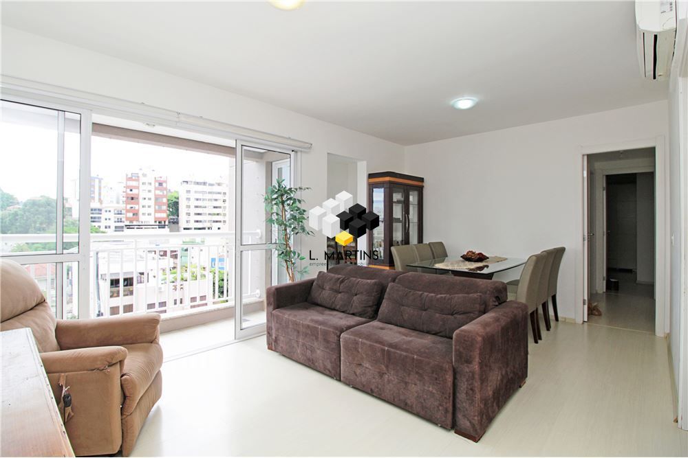 Apartamento à venda com 3 quartos, 95m² - Foto 8