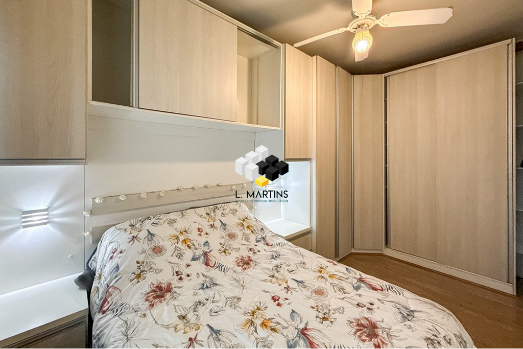 Apartamento à venda com 2 quartos, 76m² - Foto 11
