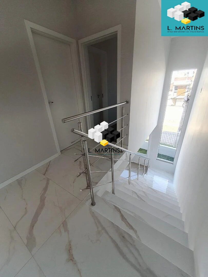 Casa à venda com 3 quartos, 132m² - Foto 14