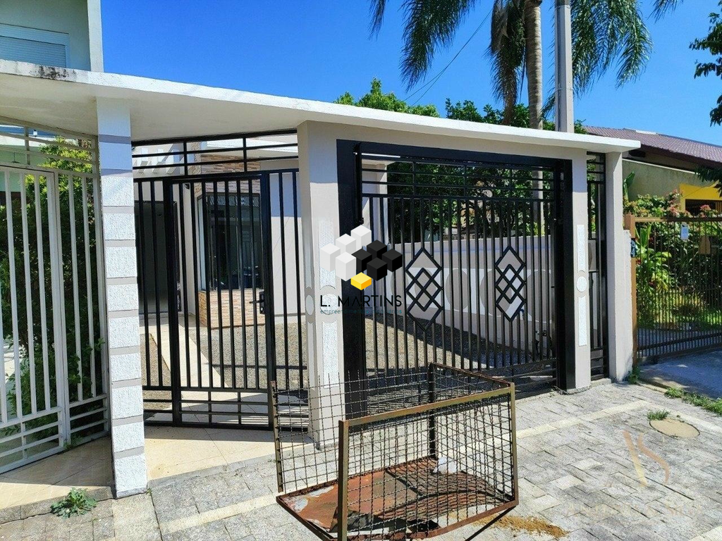 Casa à venda com 2 quartos, 96m² - Foto 3