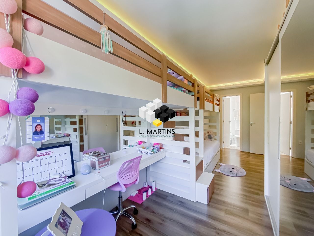 Casa à venda com 4 quartos, 352m² - Foto 26