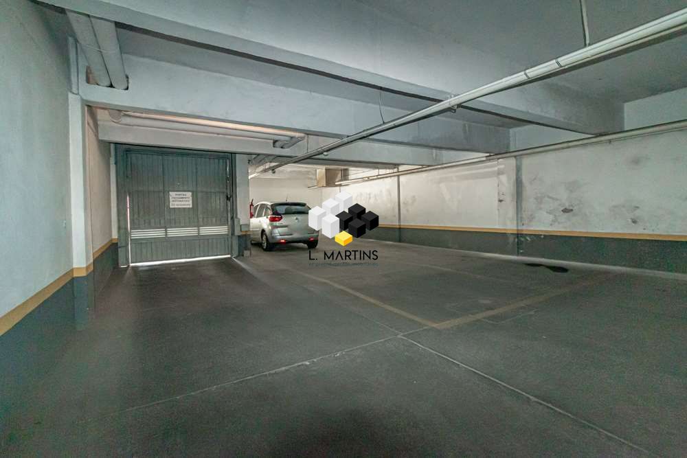 Loja / Salão / Ponto Comercial de 201m² no bairro Moinhos de Vento, em Porto Alegre | Eu Corretor