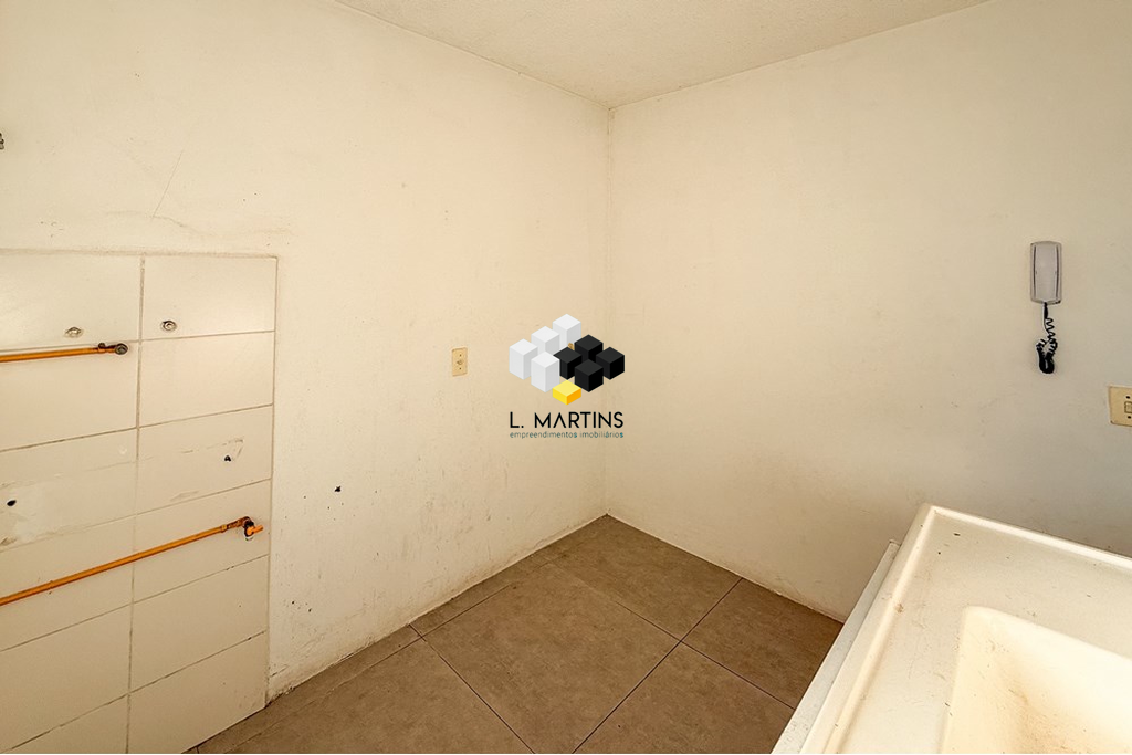 Apartamento à venda com 2 quartos, 42m² - Foto 11