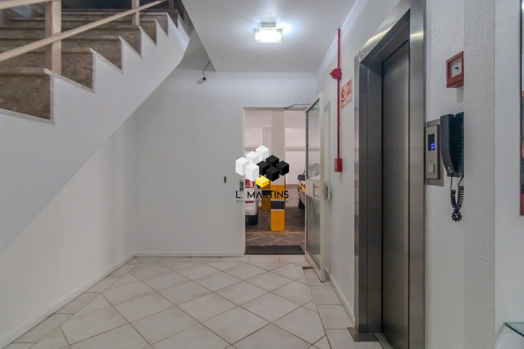 img151800428