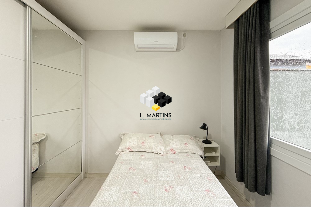 Casa à venda com 5 quartos, 195m² - Foto 35