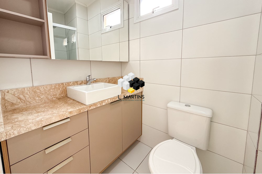 Apartamento com 2 Dormitórios à venda, 54 m² por R$ 249.000,00 Apartamento com 2 Dormitórios à venda, 54 m² por R$ 249.000,00