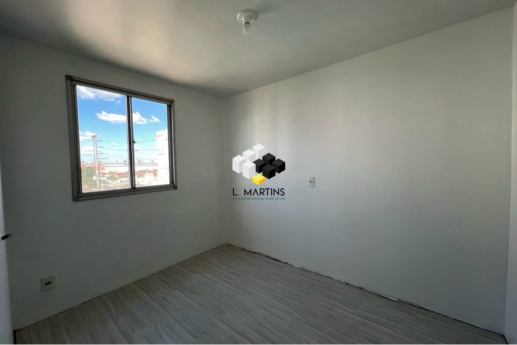 Apartamento à venda com 2 quartos, 43m² - Foto 11