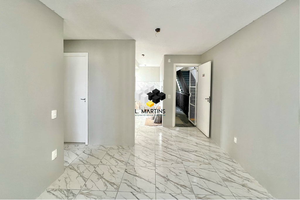 Apartamento à venda com 2 quartos, 41m² - Foto 1