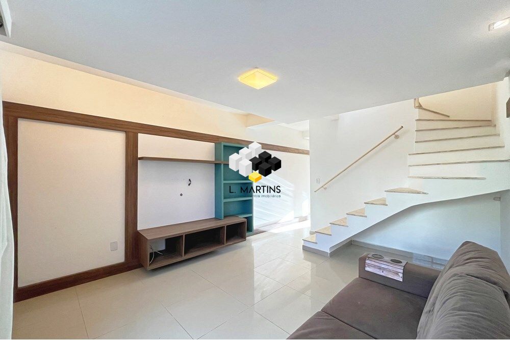 Casa à venda com 2 quartos, 76m² - Foto 15