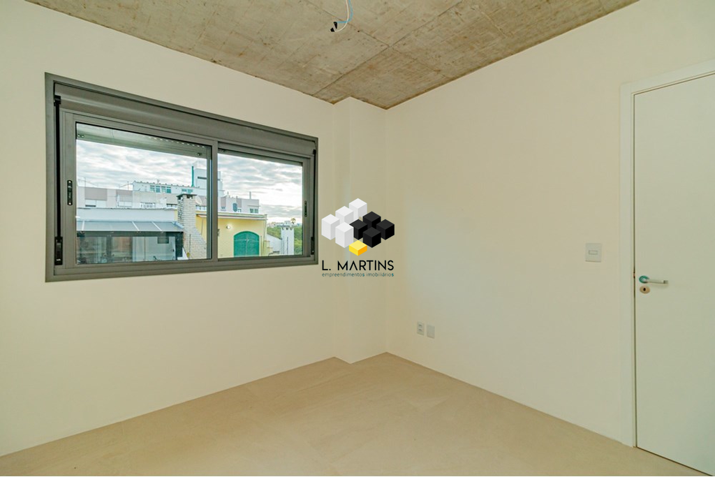 img197718997