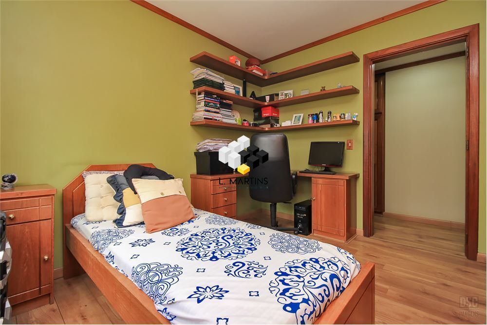 Apartamento à venda com 4 quartos, 217m² - Foto 28