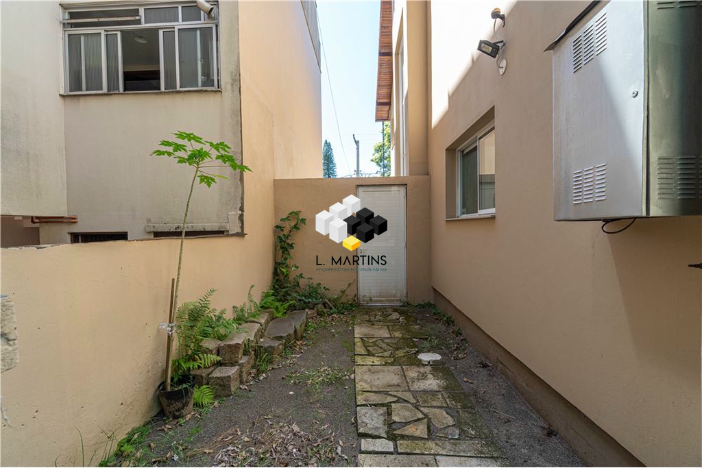 Casa à venda com 2 quartos, 203m² - Foto 5