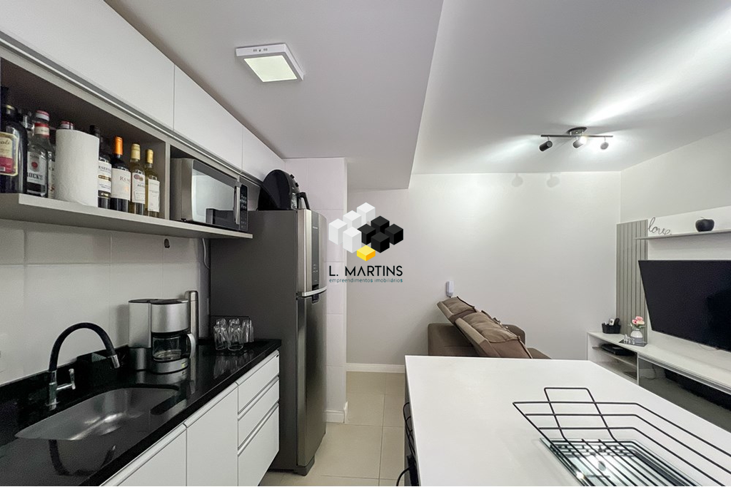 Apartamento à venda com 2 quartos, 47m² - Foto 2