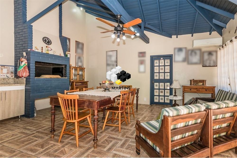 Casa de 4 quartos, 525m² no bairro Jardim Sabará, em Porto Alegre | Eu Corretor