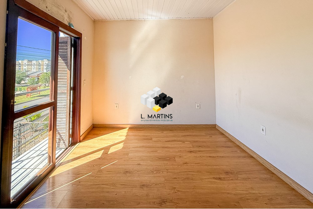 Casa com 2 Dormitórios à venda, 67 m² por R$ 319.000,00 Casa com 2 Dormitórios à venda, 67 m² por R$ 319.000,00