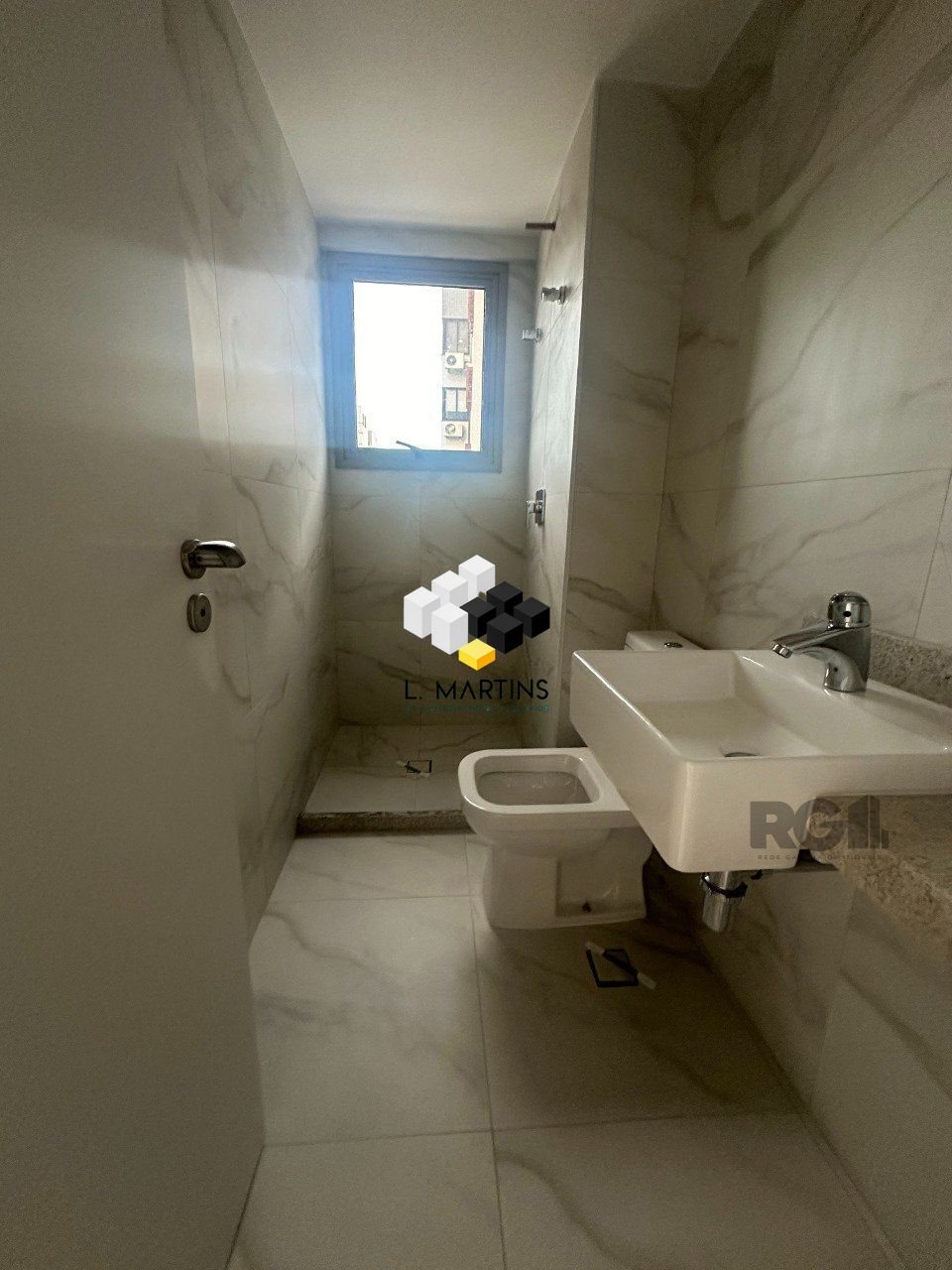 img76428576
