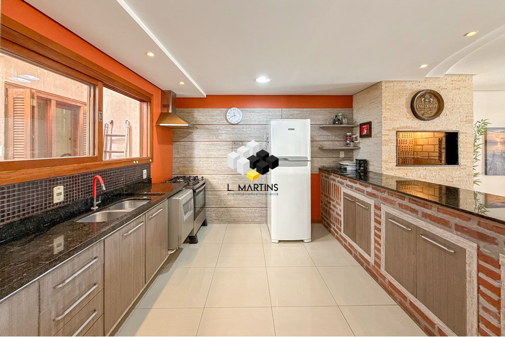 Casa, 3 quartos, 210 m² - Foto 47