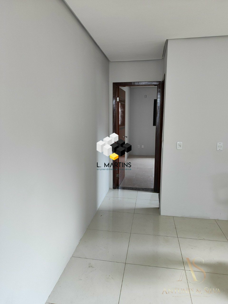 Casa à venda com 2 quartos, 96m² - Foto 12