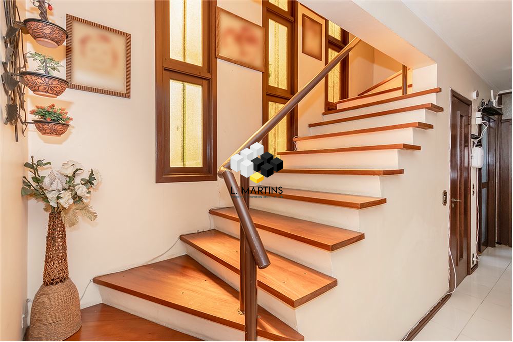 Casa de 4 quartos, 174m² no bairro Moinhos de Vento, em Porto Alegre | Eu Corretor