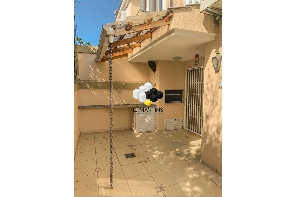 Casa de Condomínio à venda com 3 quartos, 212m² - Foto 26