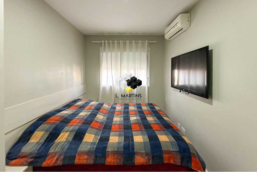 Apartamento com 2 Dormitórios à venda, 52 m² por R$ 220.000,00 Apartamento com 2 Dormitórios à venda, 52 m² por R$ 220.000,00