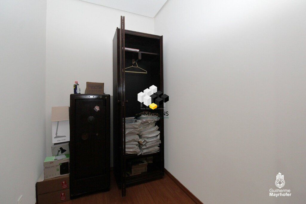 img191132876