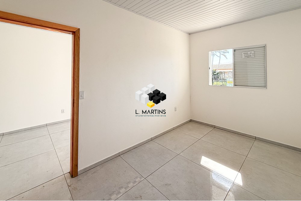 Casa à venda com 2 quartos, 62m² - Foto 38