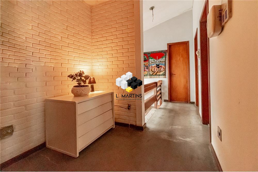 Casa de 6 quartos, 390m² no bairro Boa Vista, em Porto Alegre | Eu Corretor
