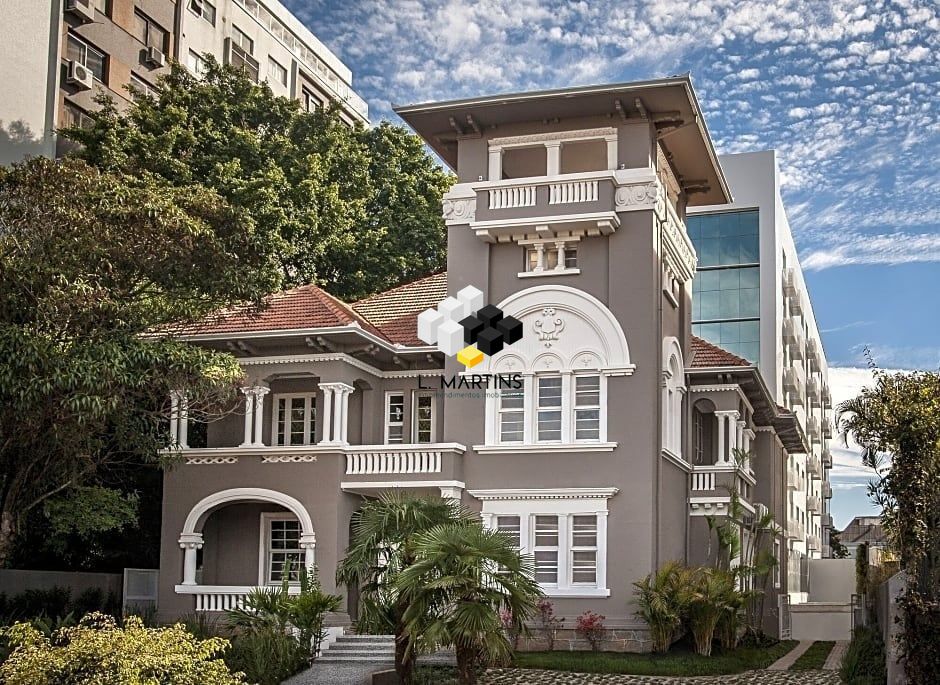 Residencial / Estúdio à venda  no Floresta - Porto Alegre, RS. Imóveis