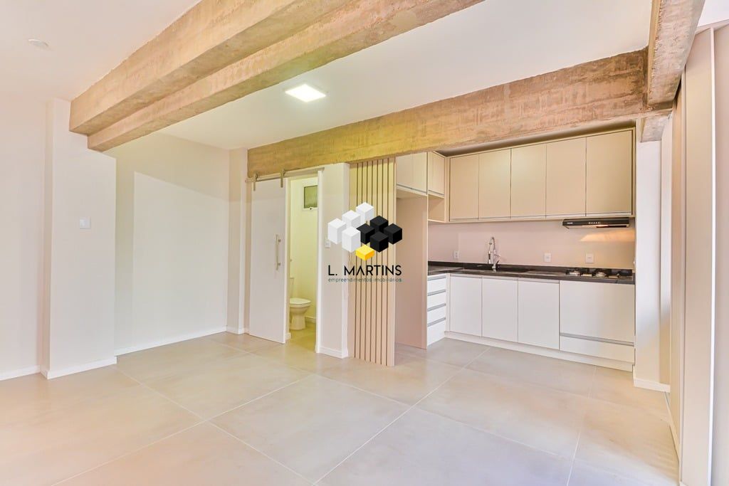 Apartamento à venda e aluguel com 2 quartos, 72m² - Foto 2