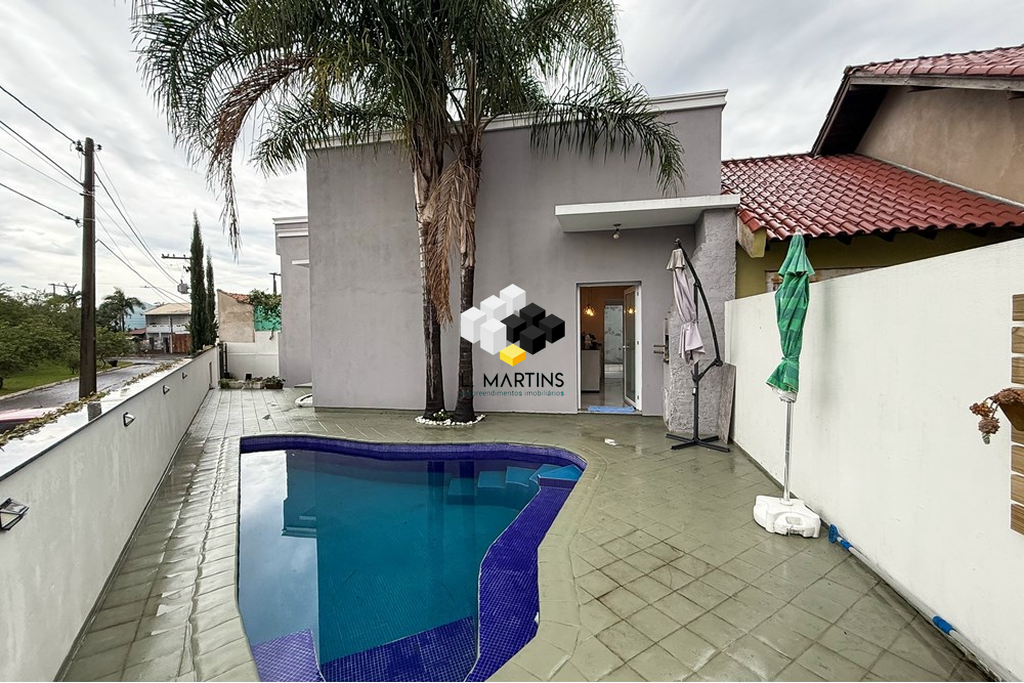 Casa à venda com 5 quartos, 195m² - Foto 61