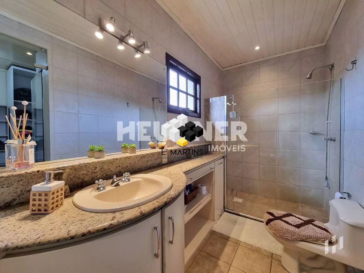 Casa, 4 quartos, 219 m² - Foto 18