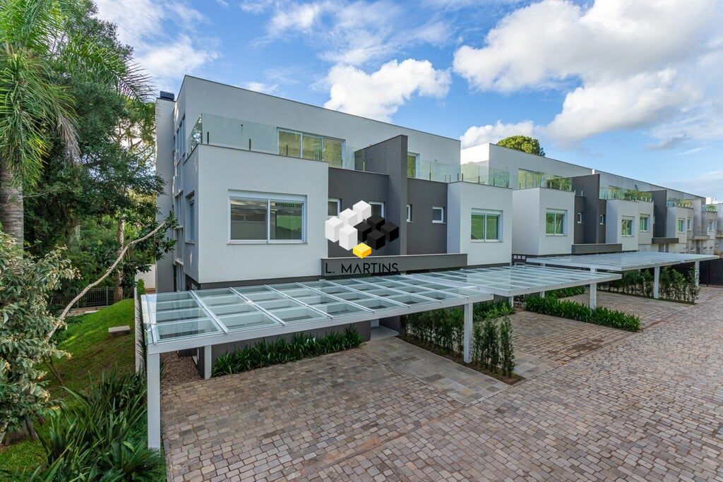 Casa em condomínio à venda  no Pedra Redonda - Porto Alegre, RS. Imóveis