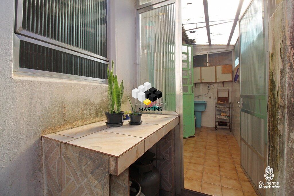 Apartamento à venda com 2 quartos, 67m² - Foto 12