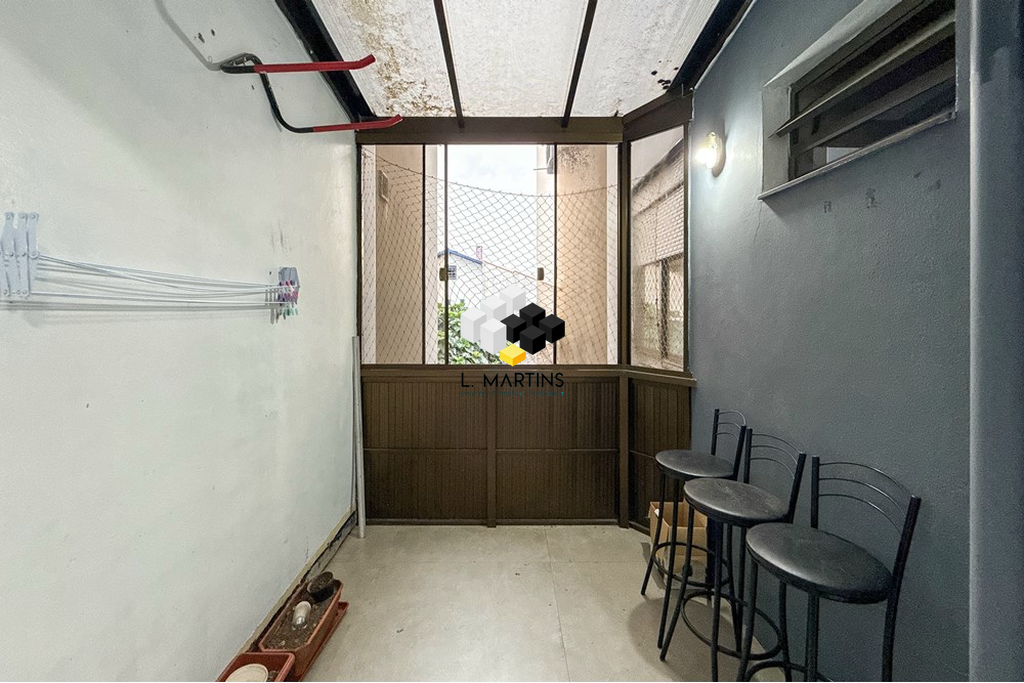 Apartamento à venda com 2 quartos, 76m² - Foto 35