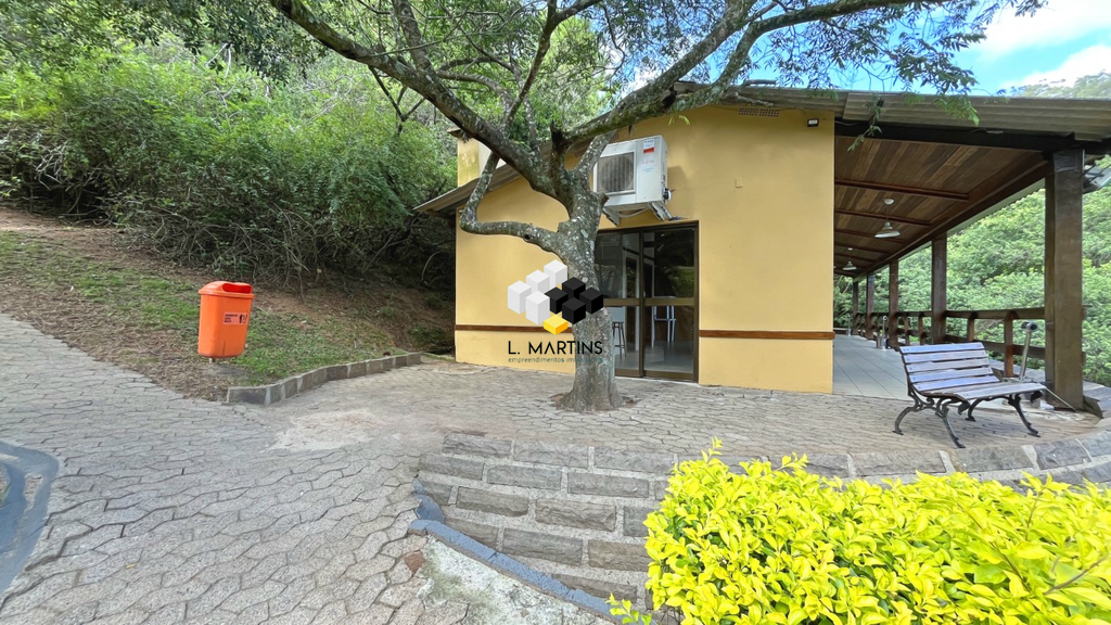 img191132564
