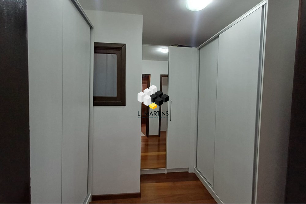Casa de 3 quartos, 318m² no bairro Jardim do Salso, em Porto Alegre | Eu Corretor