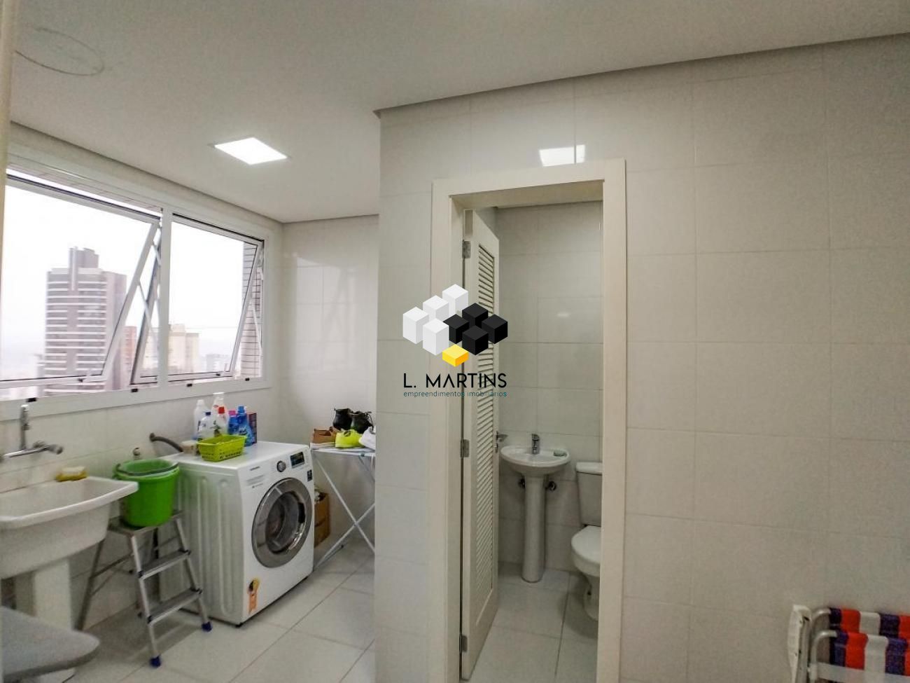 Apartamento à venda com 3 quartos, 167m² - Foto 25