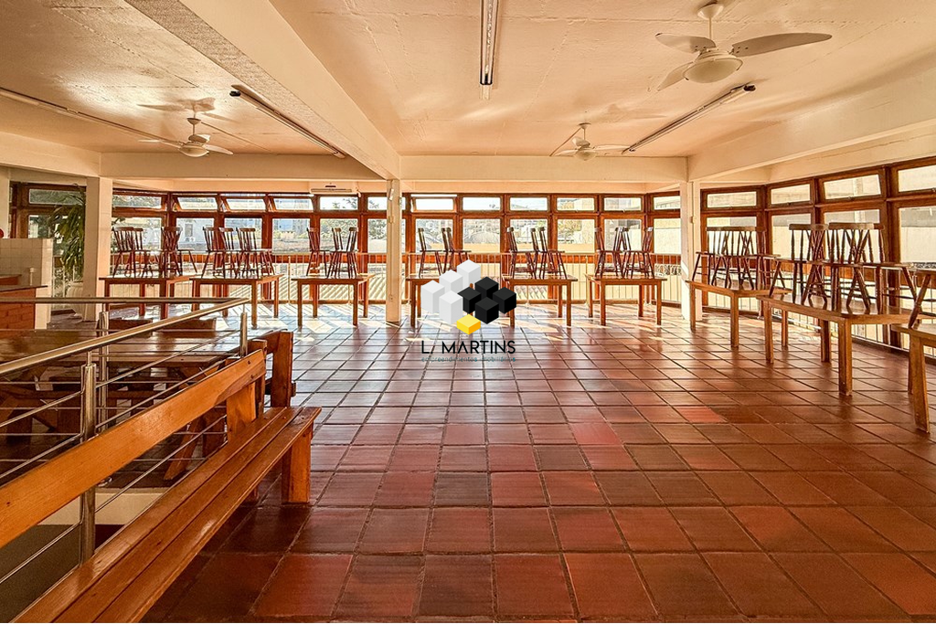 Apartamento com 1 Dormitórios à venda, 43 m² por R$ 165.000,00 Apartamento com 1 Dormitórios à venda, 43 m² por R$ 165.000,00