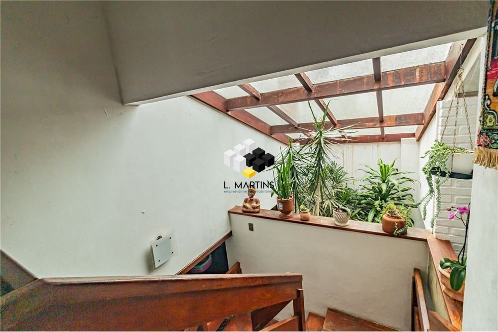 Casa de 6 quartos, 390m² no bairro Boa Vista, em Porto Alegre | Eu Corretor