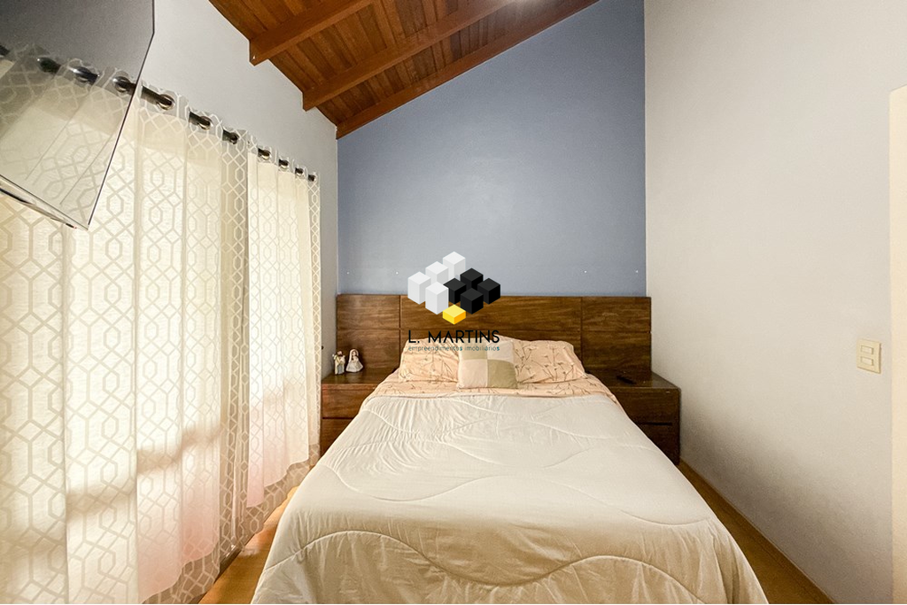 Casa à venda com 2 quartos, 98m² - Foto 12