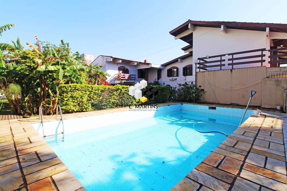 Casa de 4 quartos, 458m² no bairro Partenon, em Porto Alegre | Eu Corretor