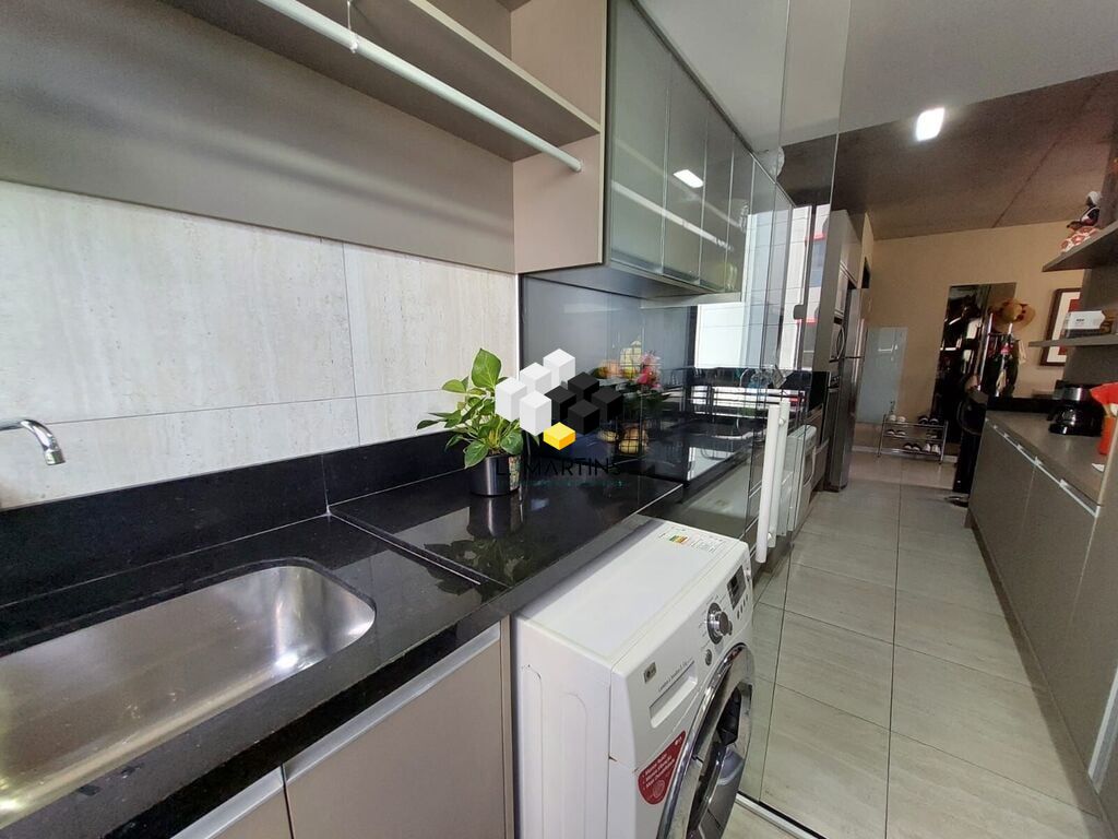 img136647782