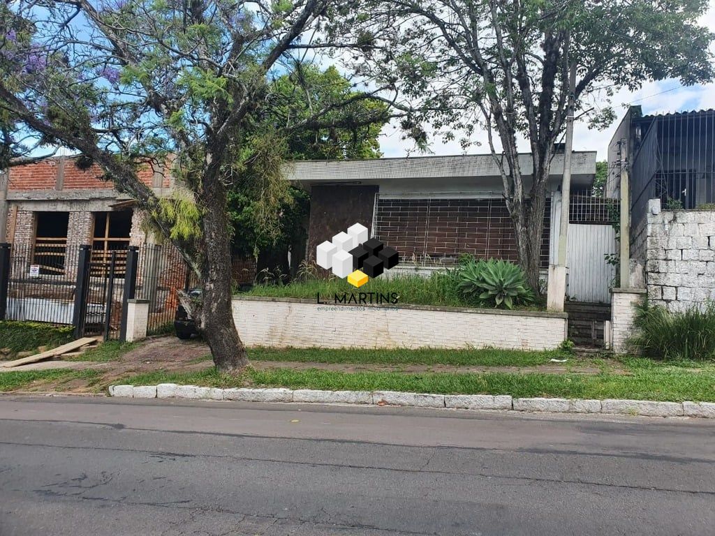 Casa à venda  no Três Figueiras - Porto Alegre, RS. Imóveis